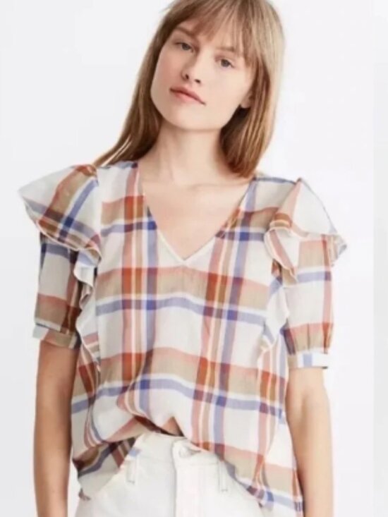 Madewell Tops - EUC Madewell V-Neck Shoulder-Ruffle Top in Plaid (S)